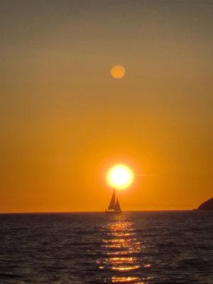 2025-11/img-20250531-201236