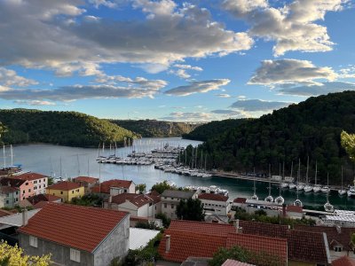 2025-11/img-20251007-wa0022